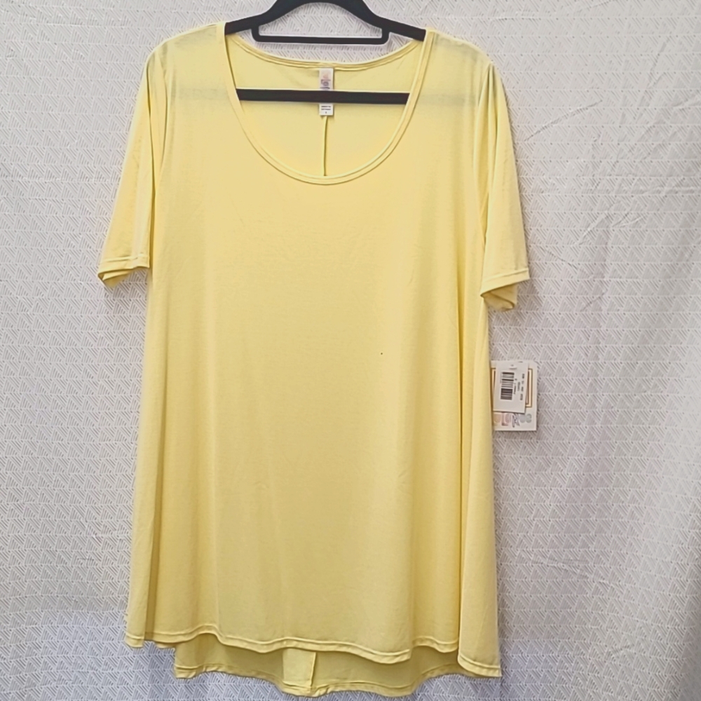 NWT * LuLaRoe Perfect T